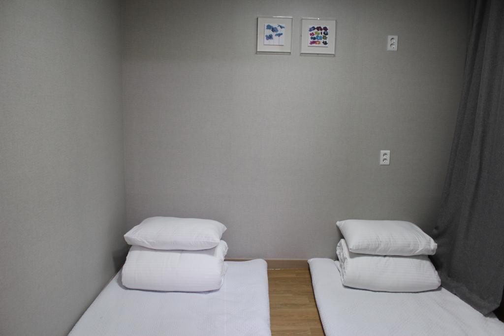 The Flower Road Guesthouse Suncheon Ngoại thất bức ảnh