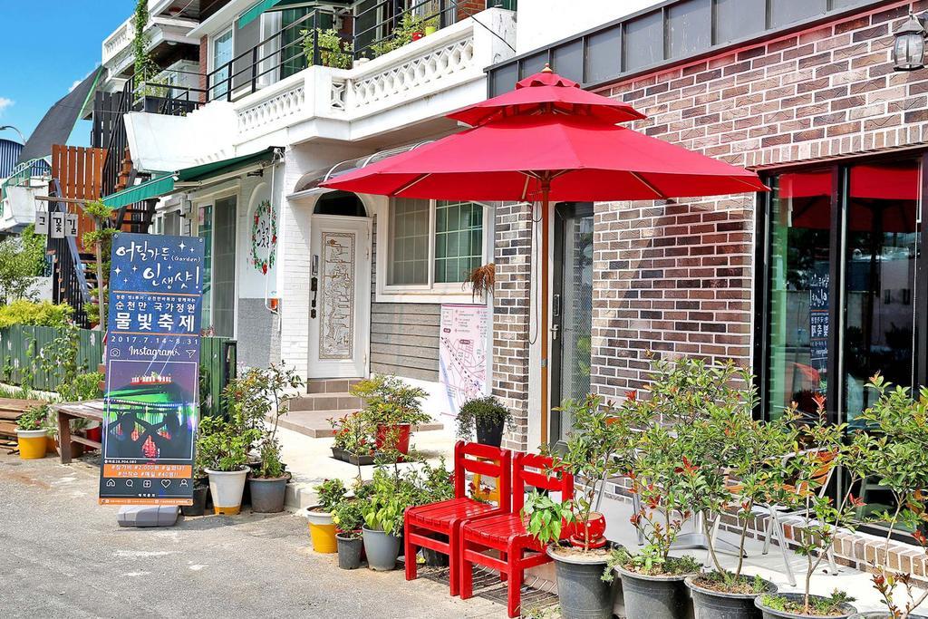The Flower Road Guesthouse Suncheon Ngoại thất bức ảnh