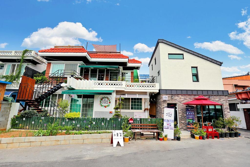 The Flower Road Guesthouse Suncheon Ngoại thất bức ảnh