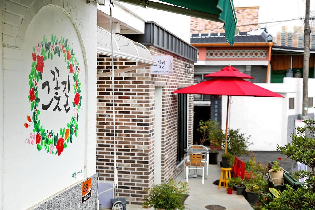 The Flower Road Guesthouse Suncheon Ngoại thất bức ảnh
